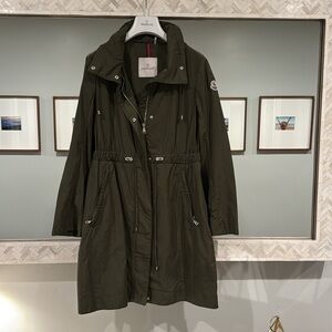 Women's MONCLER MONCLER MALACHITE GIUBBOTTO 818 MALACHITE ZIP UP JACKET